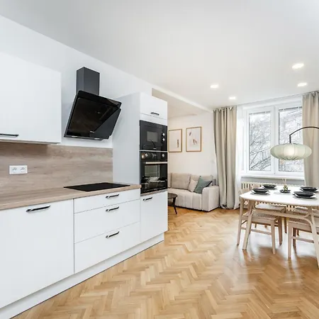 Stylish By Vysehrad Apartamento