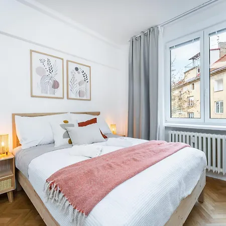 Stylish By Vysehrad Apartamento Praga